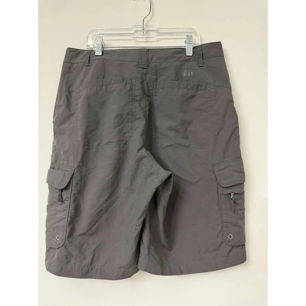 REI Co-op Women's Size 6 Cargo Shorts Grey Nylon Hiking Outdoor (Tag‎ 6) RN37249